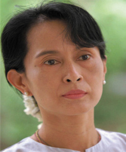 AungSanSuuKyi2